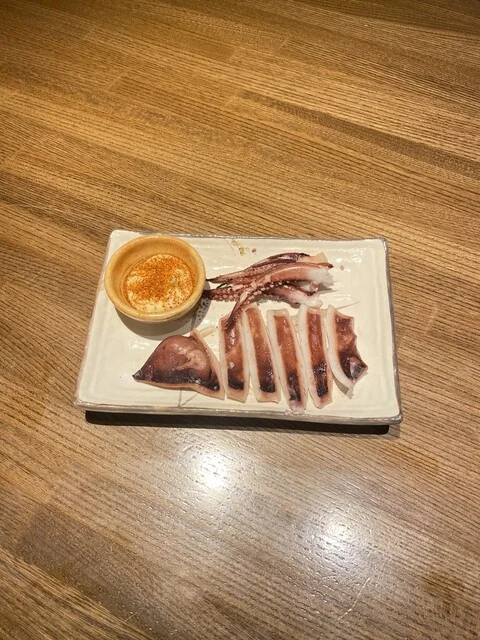 刺身と焼魚 北海道鮮魚店 北口店｜札幌駅徒歩5分・牡蠣110円の海鮮居酒屋