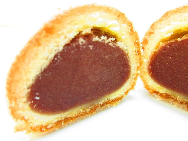 あんドーナツ断面アップ