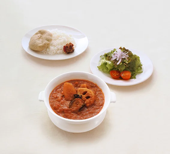 茄子と根菜のプーアールカレー