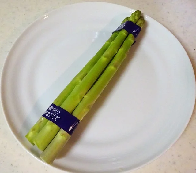 グリーンアスパラガス