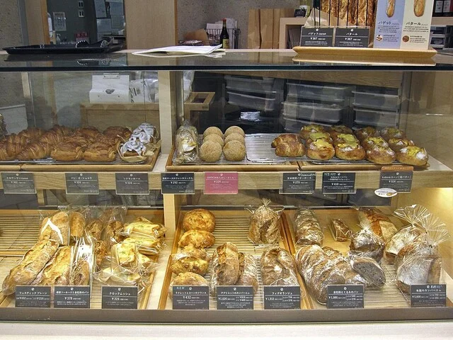 店内ショーケース