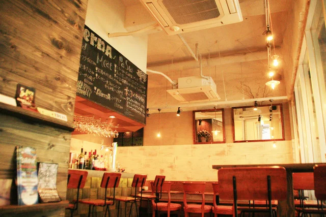 特製スペアリブ