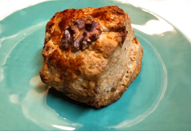 コーヒーとクルミのスコーン