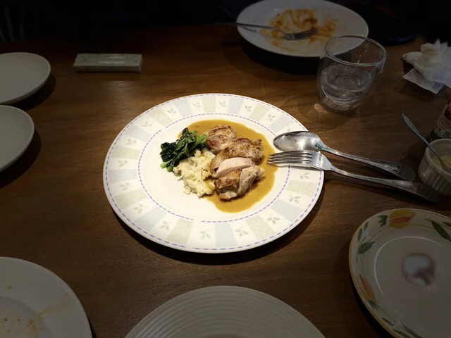 若鶏もも肉の香草焼き