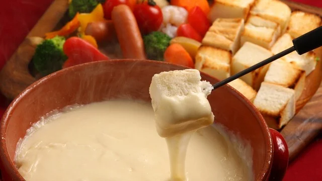 チーズフォンデュ