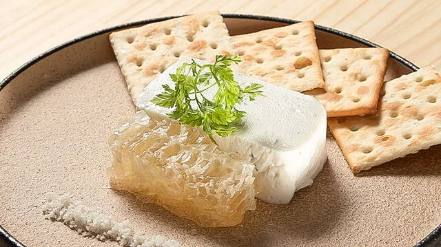 ブルーチーズ豆腐