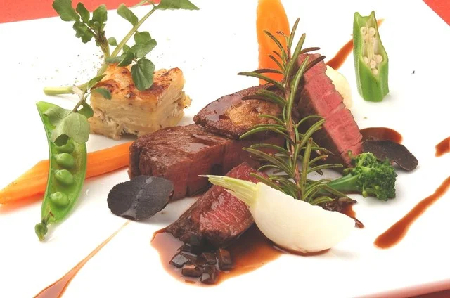 和牛フィレ・フォワグラ・鹿肉