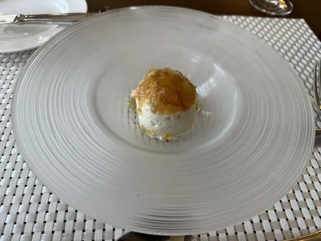 蟹とカリフラワーのムース