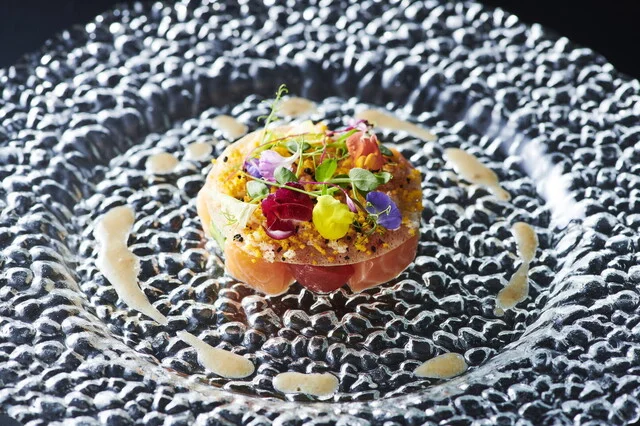 季節の魚介と野菜の前菜