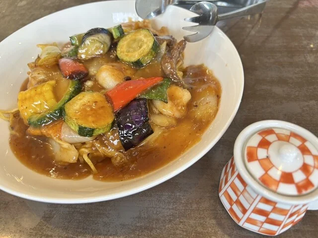 夏野菜のあんかけ焼きそば