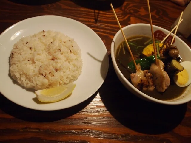 パリパリ知床鶏と野菜カレー