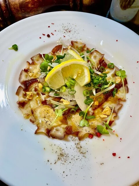 肉LAB.一味 桑園｜2週間熟成赤身肉の炭火焼肉・ステーキ専門店【札幌】