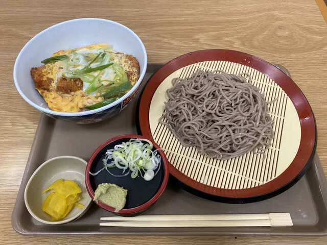 カツとじ丼セット