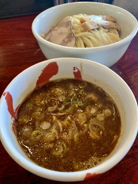 あら焚き豚骨 あらとん 本店｜札幌場外市場の魚介豚骨つけ麺専門店【食べログ百名店】