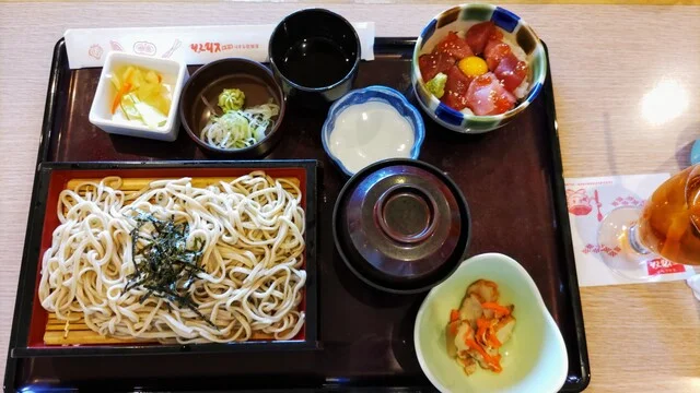 ミニ鉄火丼