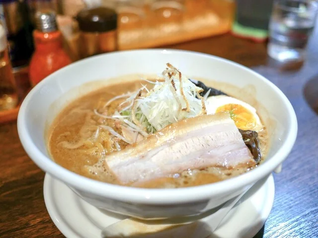 濃厚味噌らーめん