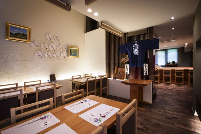 店内カウンター席