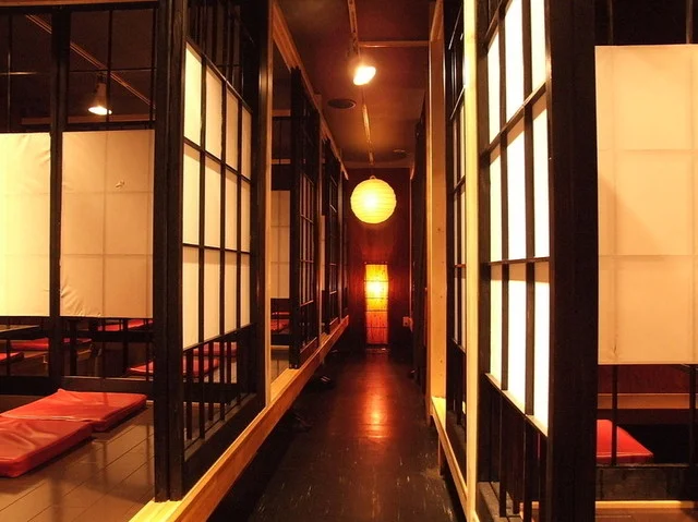 二階　掘りごたつ個室席