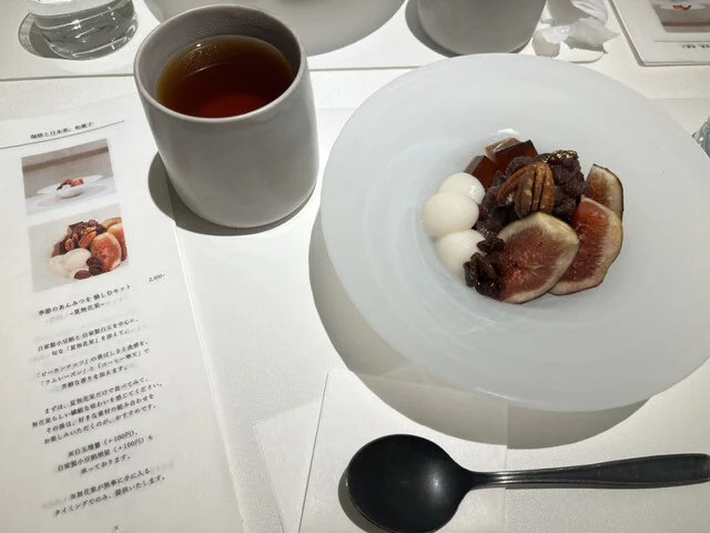 コーヒーと和菓子