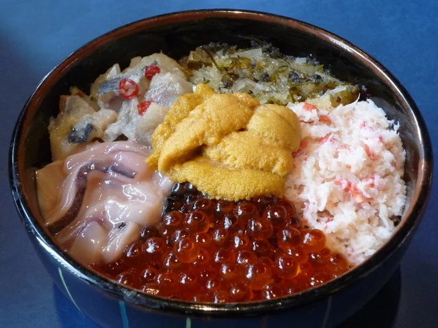 支店限定 海珍丼