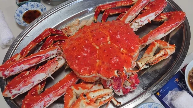 茹でタラバガニ