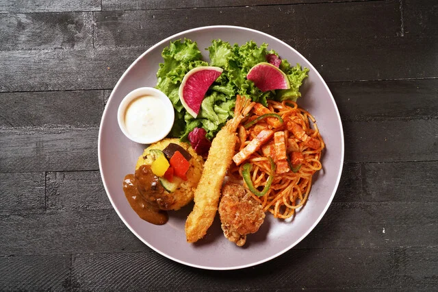 ソーセージ盛り合わせ