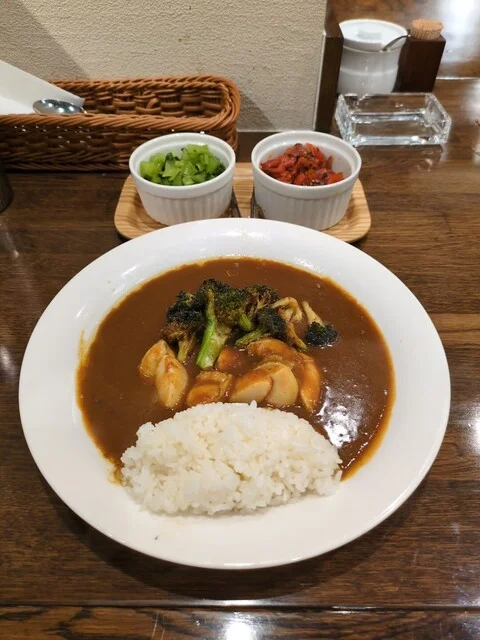 帆立とブロッコリーのカレー