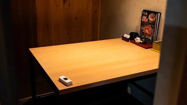 掘りごたつ個室