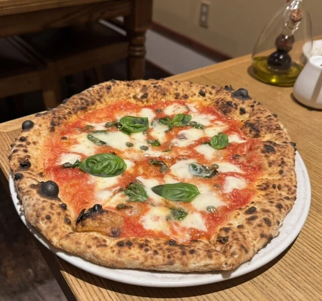 デルソーレ｜ニセコ薪窯焼ナポリピザ百名店【完全ガイド】