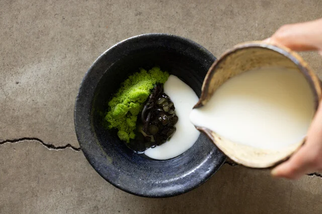 磯つぶ/蕨/蝦夷山椒/蕪