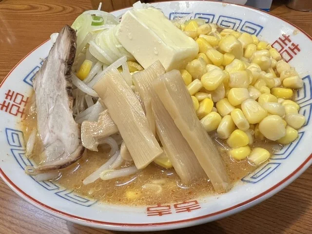 みそラーメンのよし乃 札幌アピア店｜旭川の名店が札幌駅直結！4種の味噌が織りなす絶品ラーメン