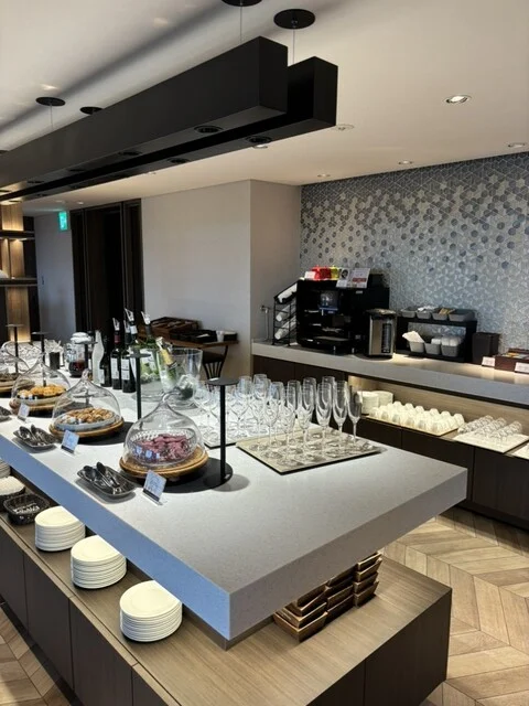 ラウンジフード