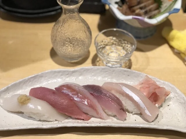 活ボタン海老踊り