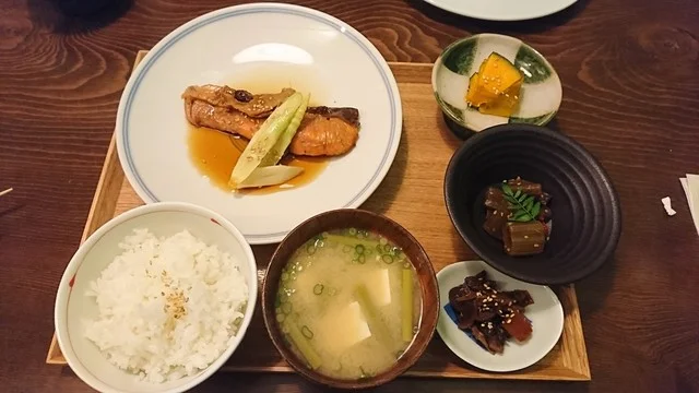 時しらずの幽庵焼き定食