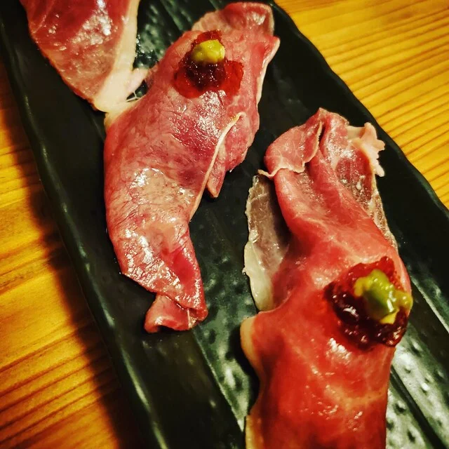 炙り和牛握り寿司