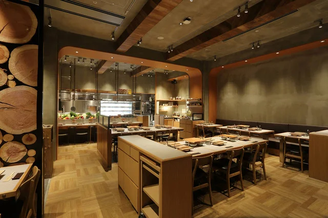 洗練された店内