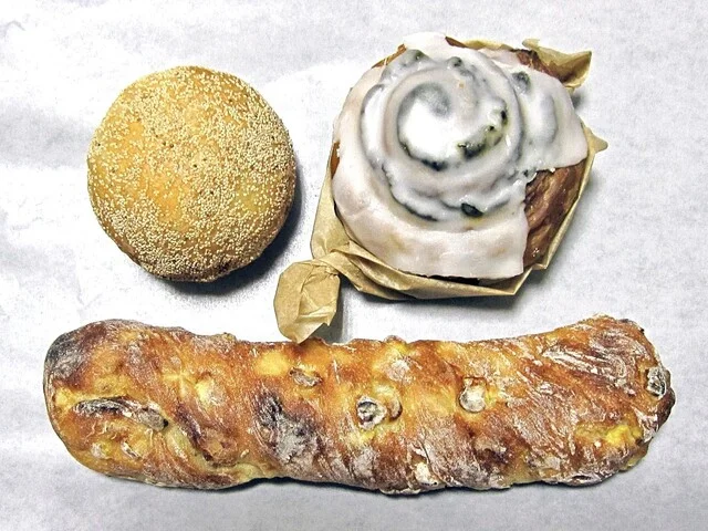 ブーランジェリー コロン札幌ステラプレイス店｜北海道産小麦100%の人気ベーカリー