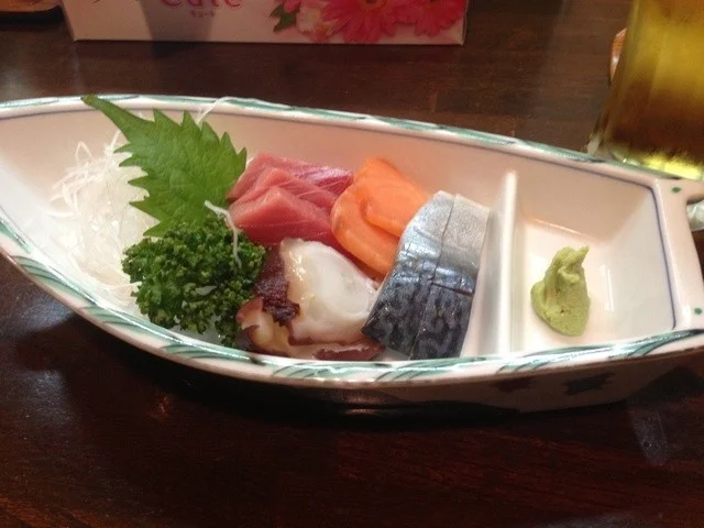 刺身盛り合わせ