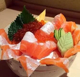 鮭とイクラの親子丼