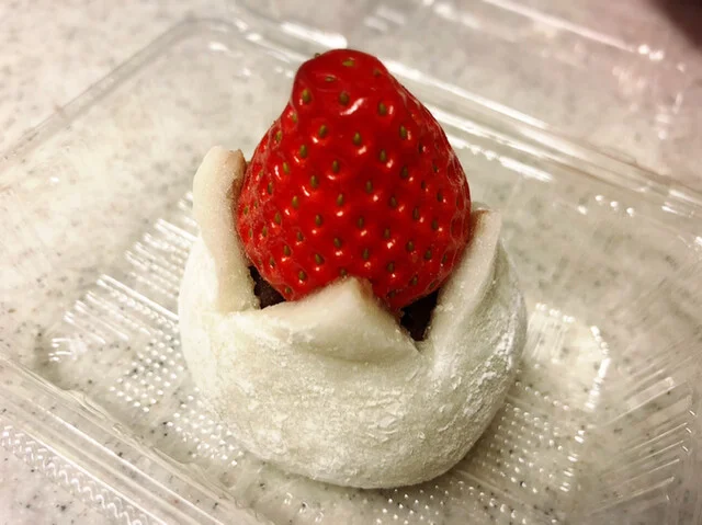 いちご大福（こしあん）