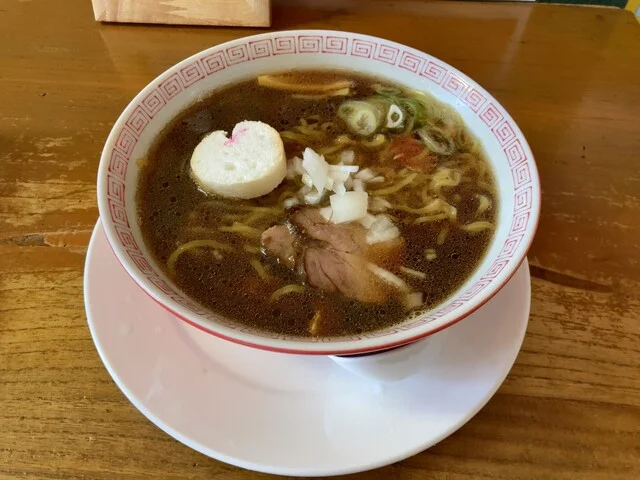 函館黒醤油ラーメン