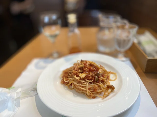 魚介のラグーとキノコのスパゲティ