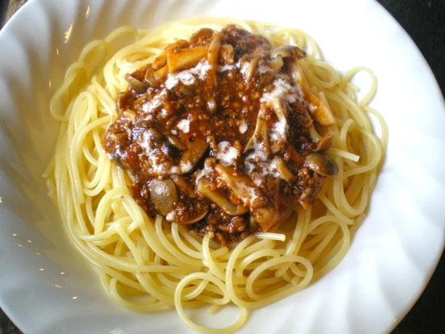 キノコのミートソース