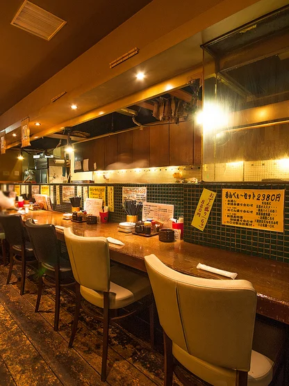 カウンター席
