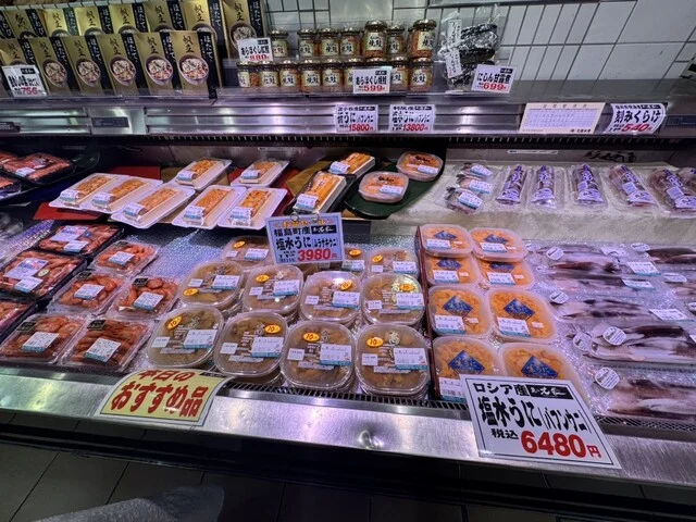 ウニも豊富に取り揃え