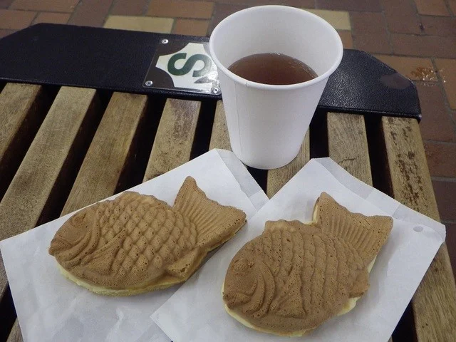 たい焼きとお茶