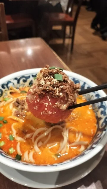 トマト担々麺
