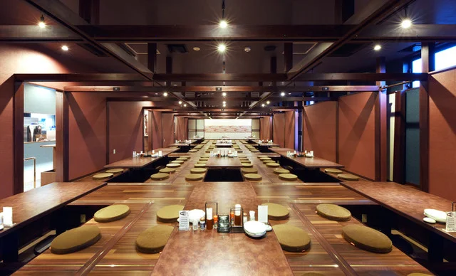 掘りごたつ個室