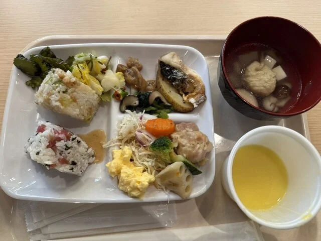朝食会場