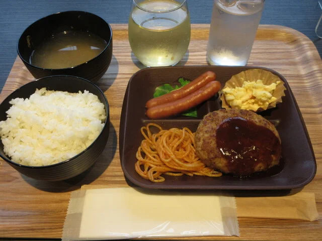 ハンバーグ弁当